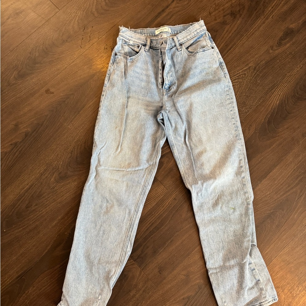 Light Blue Women's Abercrombie Jeans